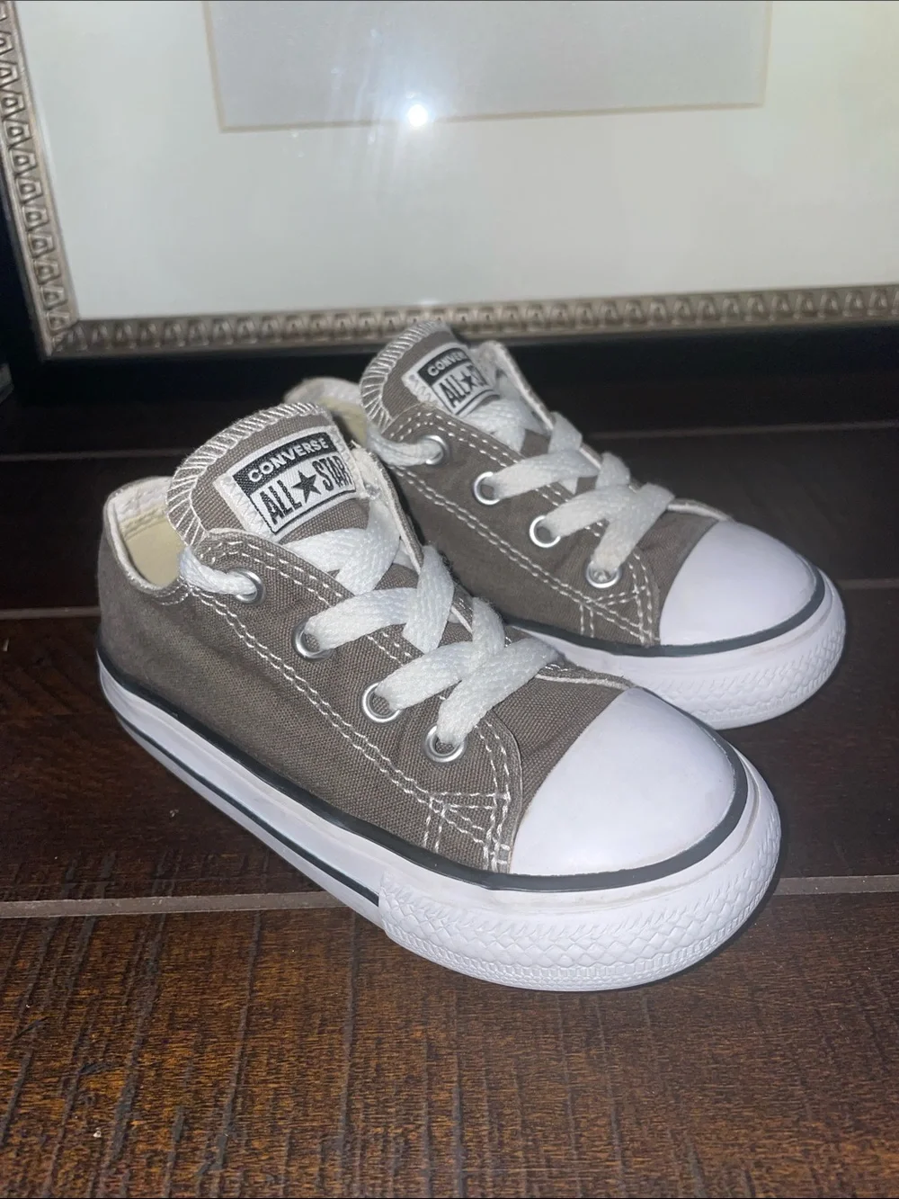Converse All Star Chuck Taylor Low Top Sneakers Baby Unisex Size 7 Like New